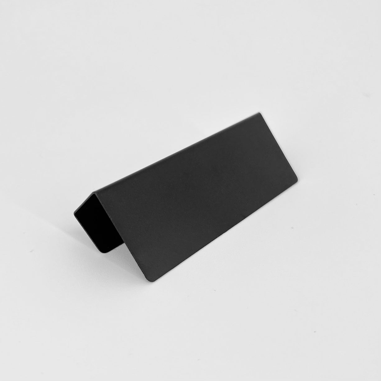 Cabinet Label Clip 8 pack • Black